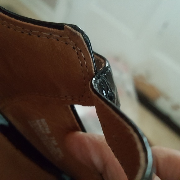 New Clarks shoes - Picture 5 of 7